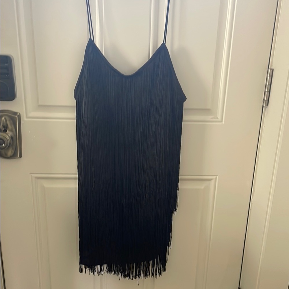 ASOS DESIGN fringed cami mini dress in black - Picture 2 of 6